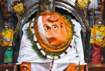 Vakratund Vinayak Temple