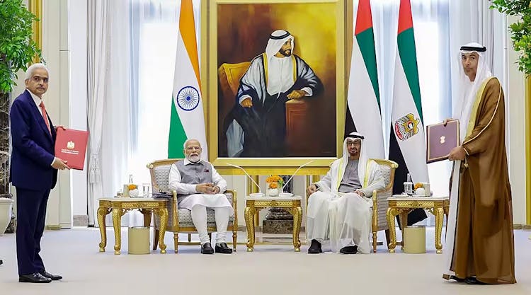  India and UAE Sign Agreement for Rupee-Based Trade Settlements